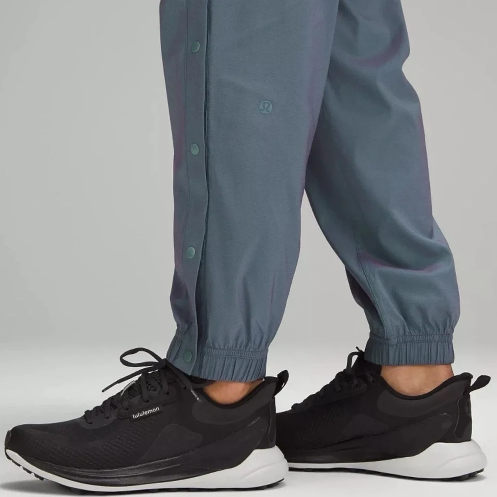 Lululemon Iridescent Tearaway Mid Rise Track Pant Tidewater Teal Purple 12 NWT